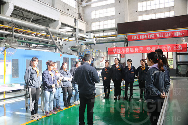 中國(guó)夢(mèng) 勞動(dòng)美∣仲達(dá)塑膠舉辦技能比賽慶?！拔逡弧眹?guó)際勞動(dòng)節(jié)